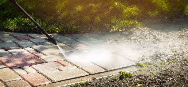 Best Window and Screen Pressure Cleaning in Aetna Estates, CO